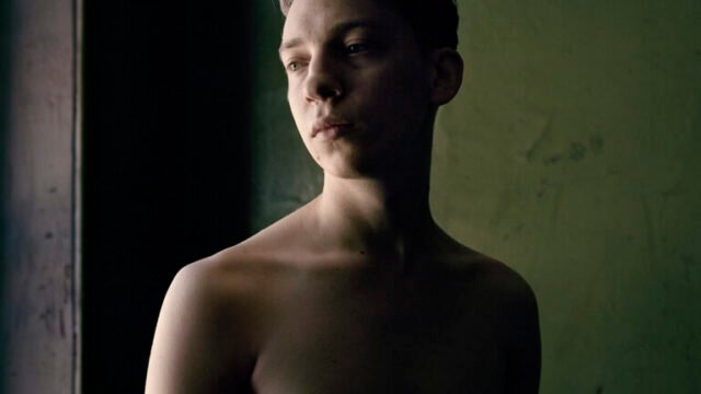 l-homme-nouveau-claudine-doury-aleksey-2013-768×621