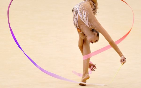 Exercici-de-cinta_VLafebre-600×374