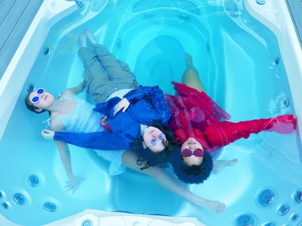 Jacuzzi-People